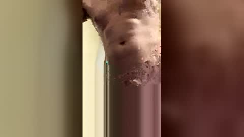 lailajeand online show from April 15, 4:41 am