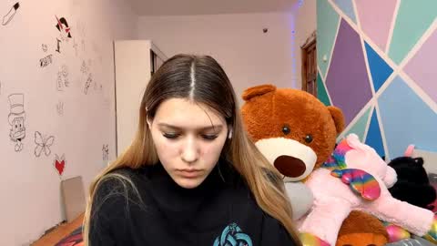 Sophie online show from April 12, 11:04 am