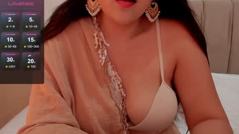 Snapshot of lakshimidas chatting on January 9, 2:33 am lakshimidas online show from January 9, 2:33 am