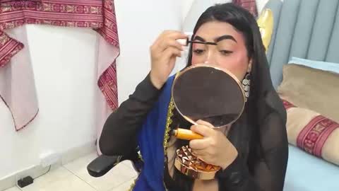 Snapshot of lakshmirani617378 chatting on October 10, 11:31 am Laskhmirani online show from October 10, 11:31 am