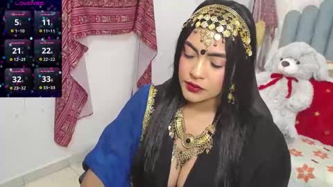 Snapshot of lakshmirani617378 chatting on November 15, 12:13 pm Laskhmirani online show from November 15, 12:13 pm