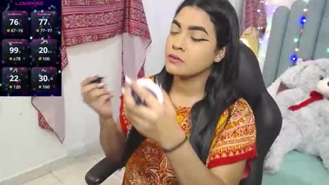 Snapshot of lakshmirani617378 chatting on November 28, 12:08 pm Laskhmirani online show from November 28, 12:08 pm