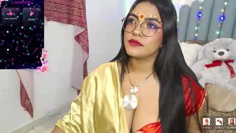 Snapshot of lakshmirani617378 chatting on January 9, 7:26 pm Laskhmirani online show from January 9, 7:26 pm