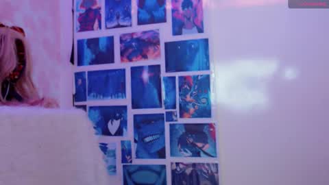 Snapshot of lala_moon chatting on October 29, 8:21 pm lala Moon online show from October 29, 8:21 pm