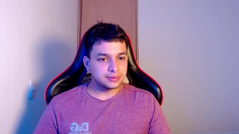 Lalo online show from January 14, 1:33 am