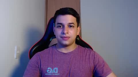 Lalo online show from January 15, 1:21 am