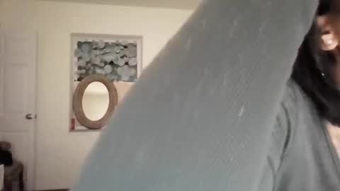 Snapshot of lalove99 chatting on October 15, 5:29 am LALOVE99 online show from October 15, 5:29 am