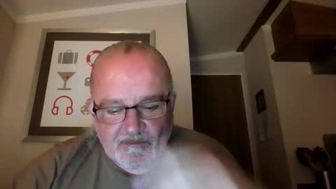 Snapshot of lamabama chatting on September 13, 10:09 pm lamabama online show from September 13, 10:09 pm