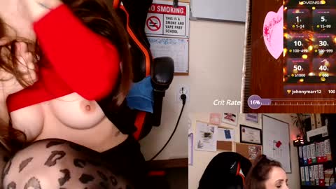 Snapshot of lana6 chatting on December 6, 5:11 pm Lana online show from December 6, 5:11 pm