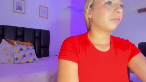 Snapshot of lana__rosse chatting on May 20, 5:30 pm Lana online show from May 20, 5:30 pm