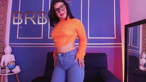 Snapshot of lana_beket_ chatting on April 19, 11:42 am Lana online show from April 19, 11:42 am