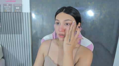 Lana online show from March 22, 8:01 pm