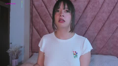 Snapshot of lana_collins_ chatting on May 6, 7:24 am Lana online show from May 6, 7:24 am