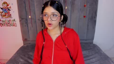 Snapshot of lana_dol chatting on January 4, 12:16 pm ... . . ... online show from January 4, 12:16 pm