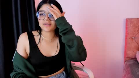 Snapshot of lana_dol chatting on January 20, 6:10 pm ... . . ... online show from January 20, 6:10 pm