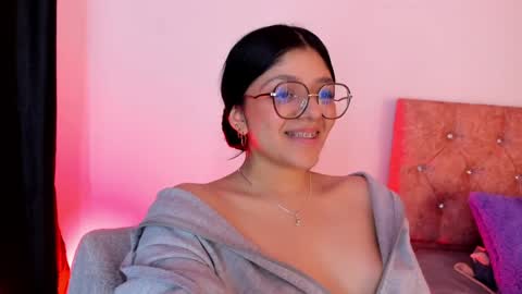 Snapshot of lana_dol chatting on January 22, 6:31 pm ... . . ... online show from January 22, 6:31 pm