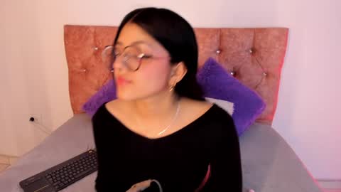 Snapshot of lana_dol chatting on January 27, 12:26 pm ... . . ... online show from January 27, 12:26 pm