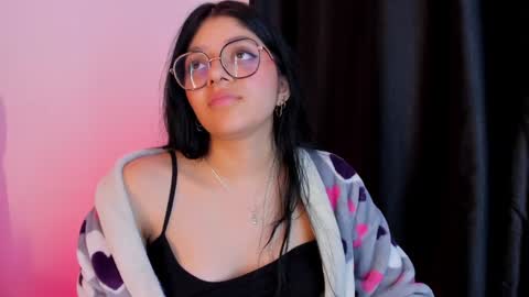 Snapshot of lana_dol chatting on February 8, 7:05 pm ... . . ... online show from February 8, 7:05 pm