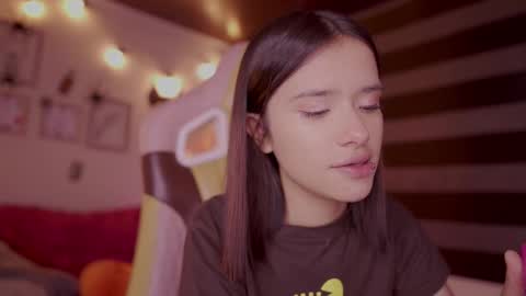 Lana online show from October 22, 11:59 pm