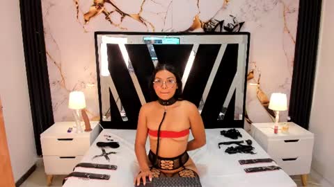 Snapshot of lana_hard_as chatting on June 19, 7:50 pm lana_hard_as online show from June 19, 7:50 pm