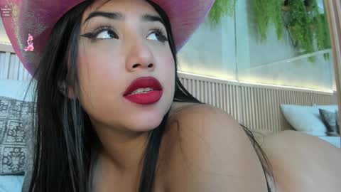 Snapshot of lana_lann chatting on January 24, 5:53 pm lana_lann online show from January 24, 5:53 pm