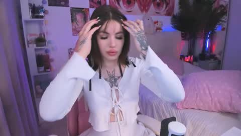 Eva online show from December 2, 3:12 am