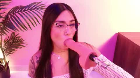 LANA online show from March 19, 4:38 am