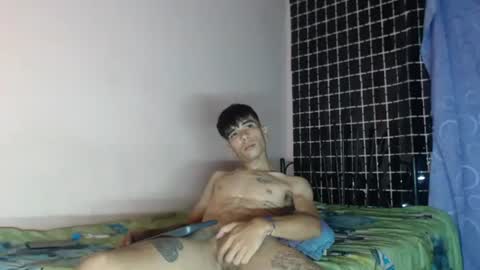 Snapshot of lana_robertt chatting on December 23, 6:55 am lana_robertt online show from December 23, 6:55 am