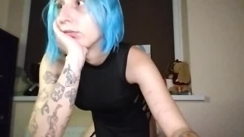 lana_tews online show from October 11, 7:12 pm