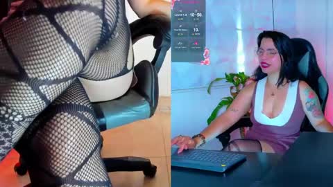 lana_west_sc online show from April 16, 3:24 pm