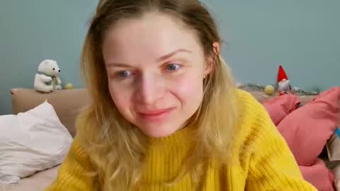 Lana online show from February 8, 1:03 pm