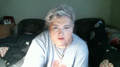 lanacat555 online show from December 21, 1:18 pm