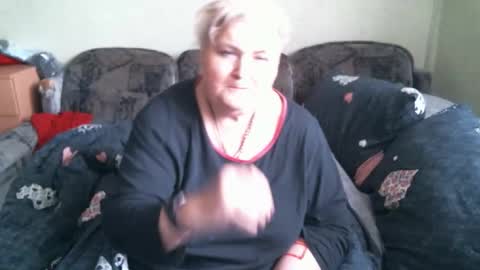 lanacat555 online show from March 20, 7:13 am