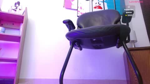 Snapshot of lanagarcia5 chatting on October 17, 11:35 am Alana Garcia online show from October 17, 11:35 am