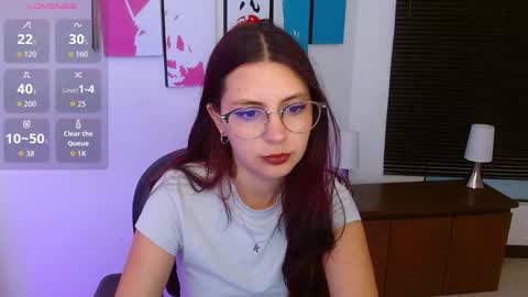 Snapshot of lanagarcia5 chatting on October 24, 11:28 am Alana Garcia online show from October 24, 11:28 am