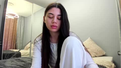 Lana online show from October 16, 2:18 pm