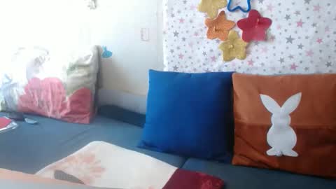Snapshot of lanalovelyqueen chatting on June 2, 9:00 am LovelyQueen online show from June 2, 9:00 am