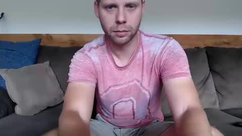 Lance online show from October 14, 3:13 pm