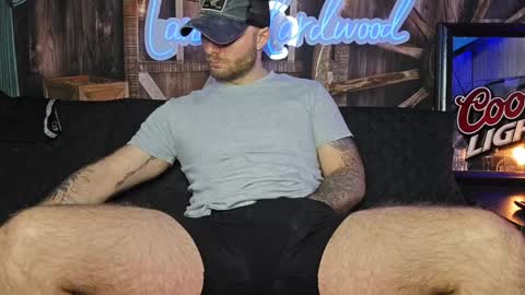 Snapshot of lancehardwood222 chatting on January 22, 1:53 am LANCE online show from January 22, 1:53 am