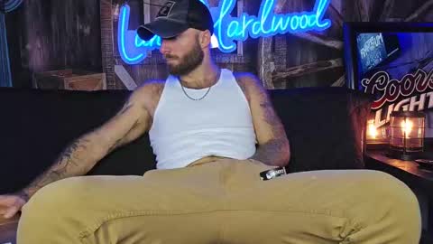 Snapshot of lancehardwood222 chatting on September 22, 12:12 am LANCE online show from September 22, 12:12 am