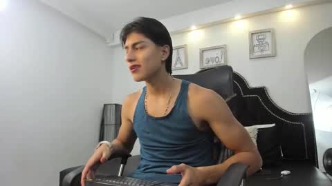 Snapshot of landercruz chatting on October 21, 5:41 am landercruz online show from October 21, 5:41 am