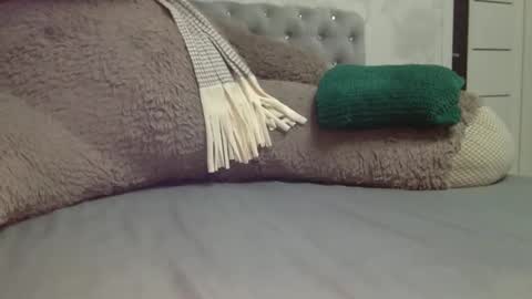 langoria online show from September 19, 11:38 pm