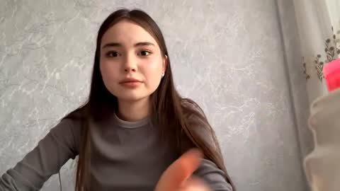 Alice online show from March 28, 1:33 pm