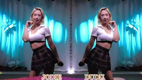 lankwaifong_cindy online show from June 2, 3:08 am
