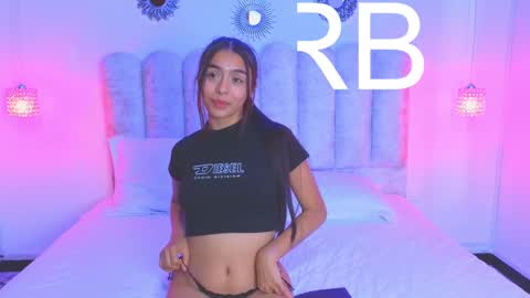 Snapshot of lanna_brunette chatting on March 9, 3:49 pm lanna_brunette online show from March 9, 3:49 pm
