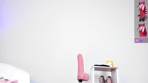 Lanna miley Russo  online show from September 24, 11:57 am