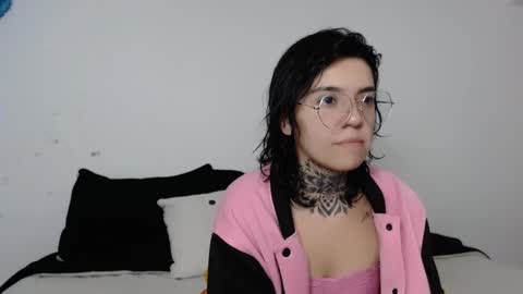 Snapshot of lannie_gonzales chatting on January 16, 8:25 pm LANNIE online show from January 16, 8:25 pm