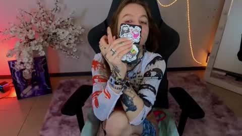 Lana Banana online show from February 3, 2:10 am