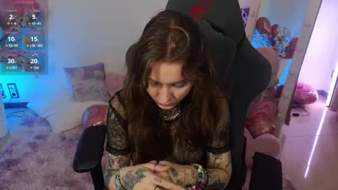 Lana Banana online show from February 12, 2:28 am