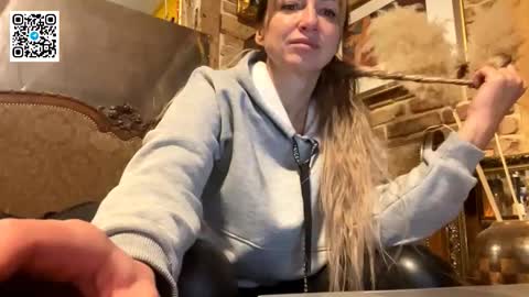 Snapshot of lapussia chatting on November 7, 8:53 pm Olena online show from November 7, 8:53 pm